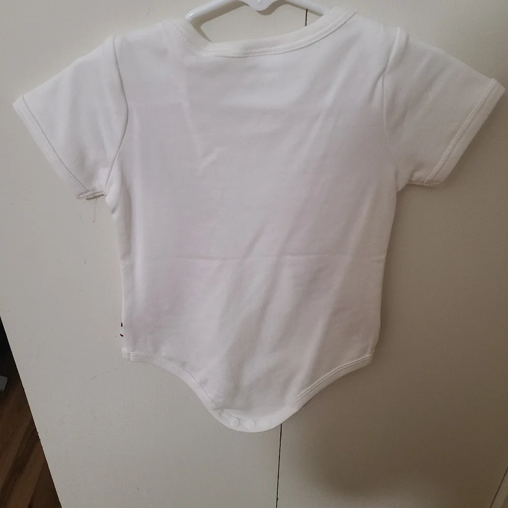 Baby baseball onsie - Picture 3 of 3